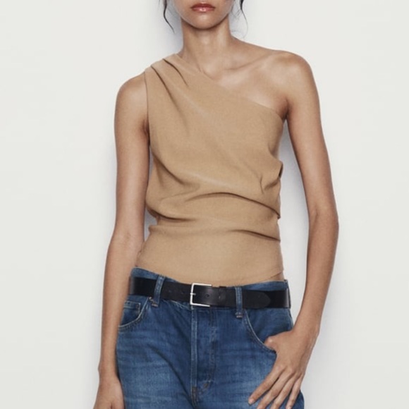 Zara NWT tan one shoulder top with asymmetrical hem & ruched side pleats - Picture 3 of 8